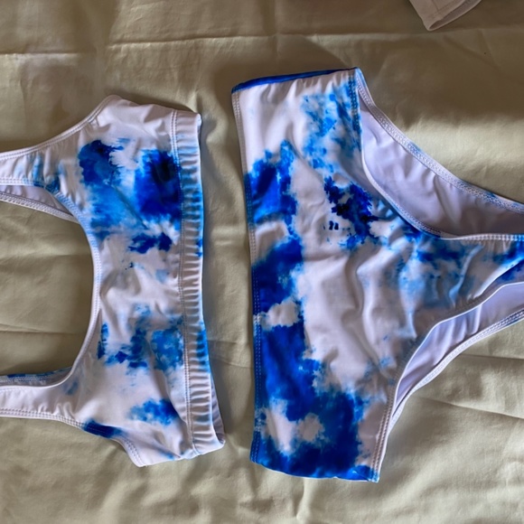 Shein bikini set large - Picture 2 of 3